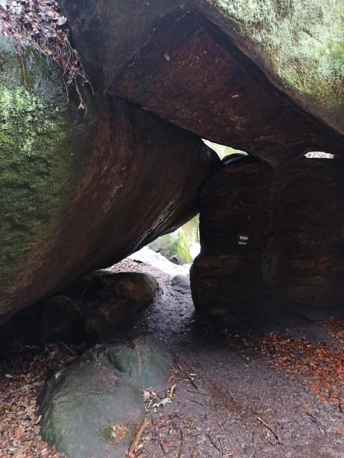 Chaty V Ceskem Raji U Prachovskych Skal - Mala Chata Pro 4 - Velka Chata Pro Az 7 Osob - Ubytovani V Soukromi Jičín Exterior foto