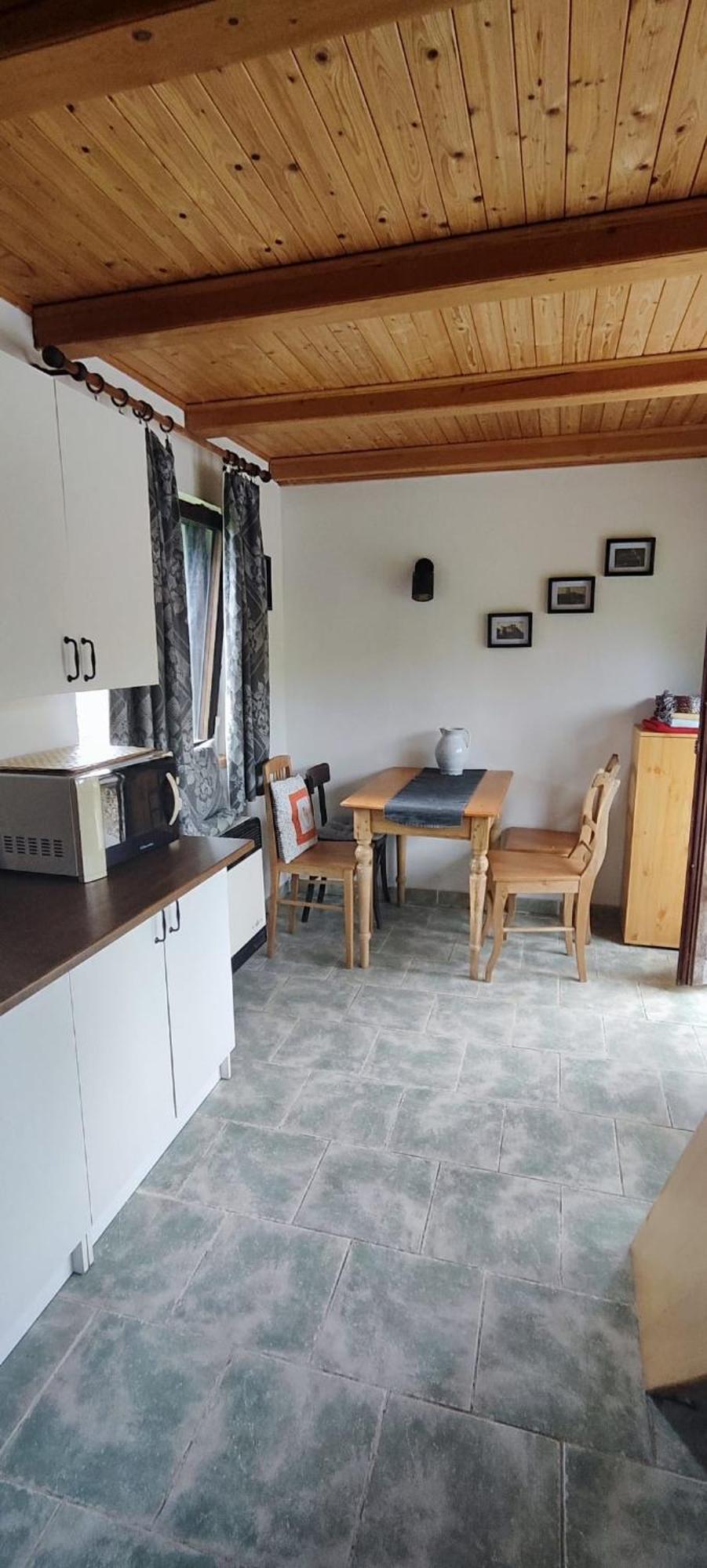 Chaty V Ceskem Raji U Prachovskych Skal - Mala Chata Pro 4 - Velka Chata Pro Az 7 Osob - Ubytovani V Soukromi Jičín Exterior foto