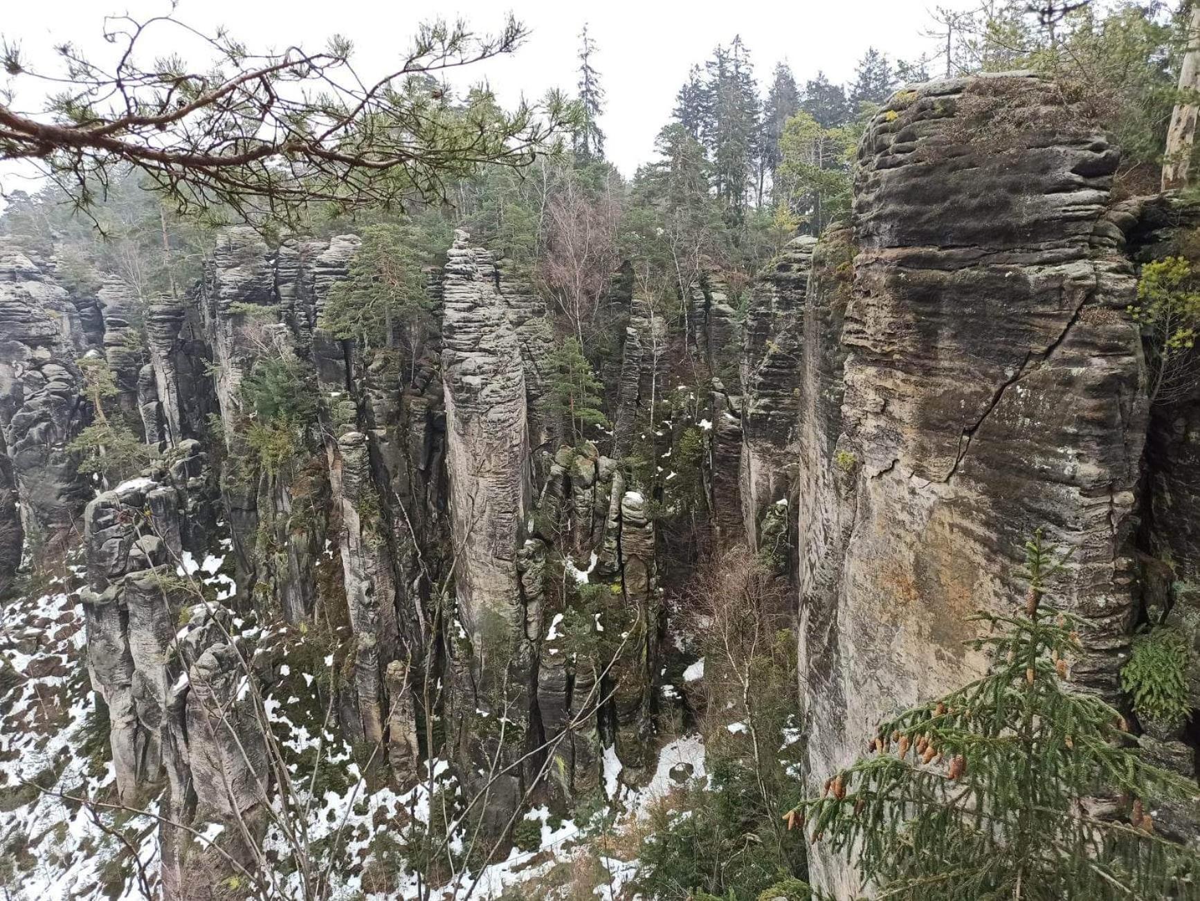 Chaty V Ceskem Raji U Prachovskych Skal - Mala Chata Pro 4 - Velka Chata Pro Az 7 Osob - Ubytovani V Soukromi Jičín Exterior foto